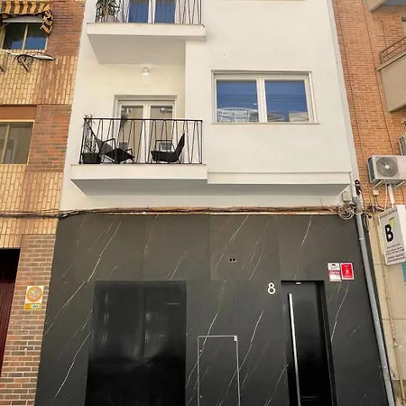 2 Apartment *
